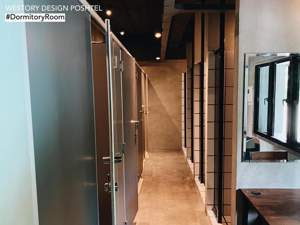 Westory Design Poshtel Hotel Kanchanaburi Exterior foto