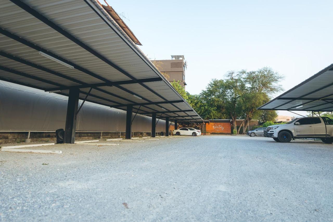 Westory Design Poshtel Hotel Kanchanaburi Exterior foto